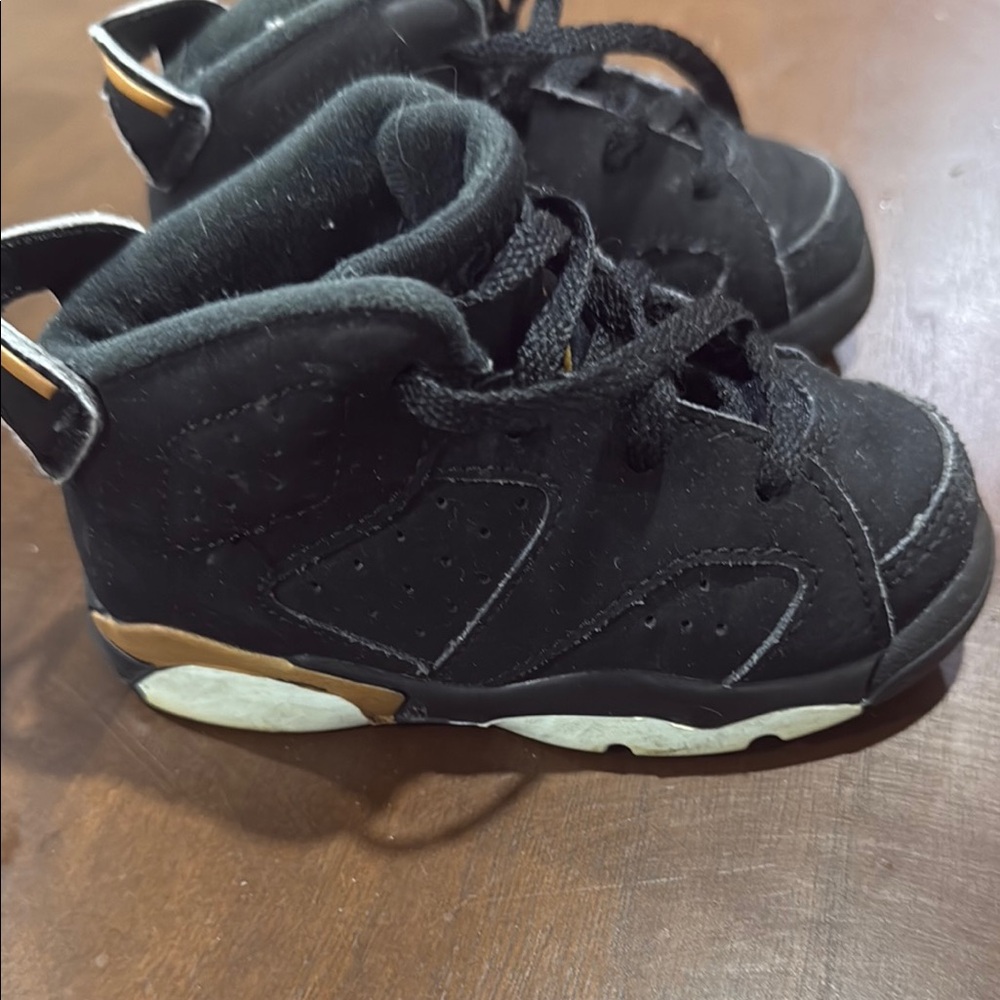 Nike air Jordan 6 retro - size 6c